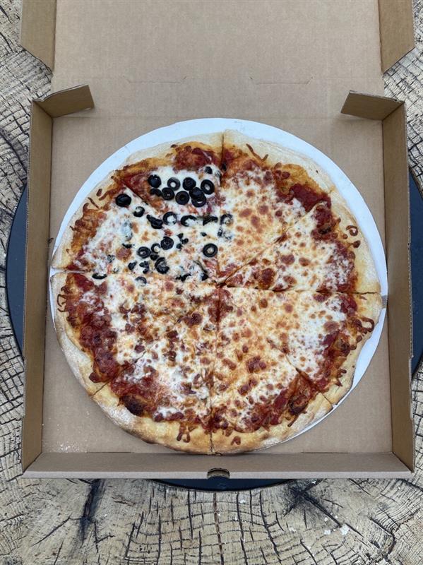 Pizza for Everyone at Clutch Food Shop in Pentwater! 🍕🥗